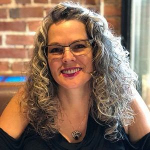 Meet your Posher, Cindy